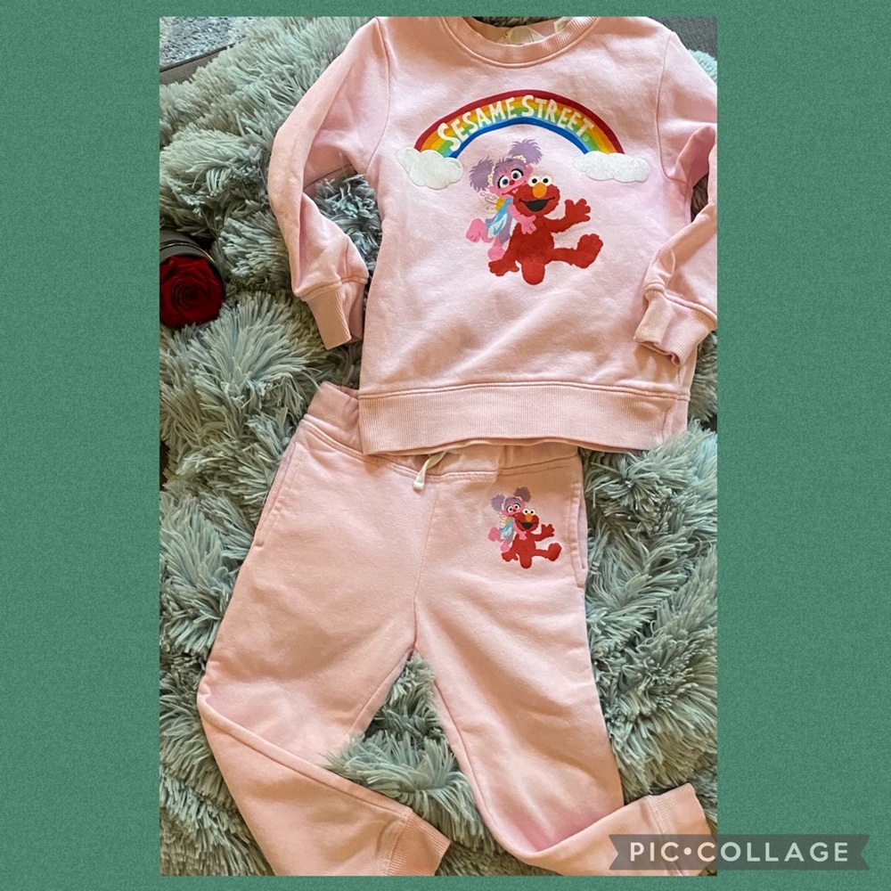 Sesame street jogging suit